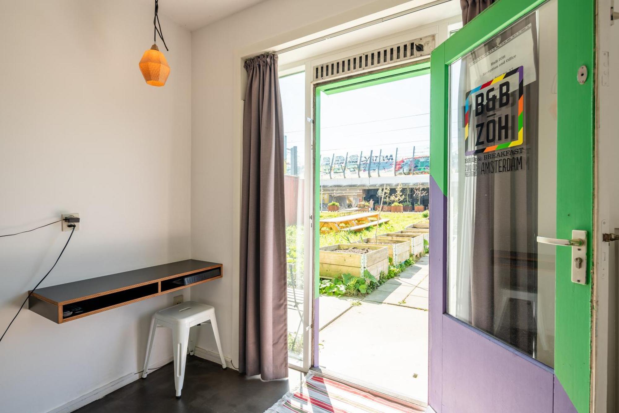 Zuid Oost Heesterveld / Zoh Hotel 3*